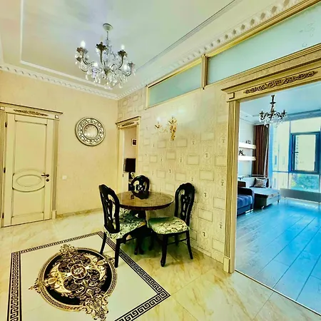 в аркадии 2 отдельные спальни с видом на море Apartment Odessa